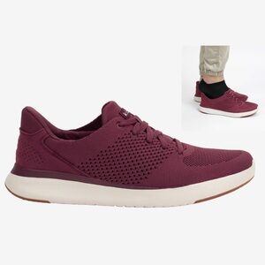 Kizik Lima Merlot Step in Sneakers Size 11 Women & Size 9.5 Men’s NWOB